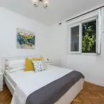 Riverside Appartement